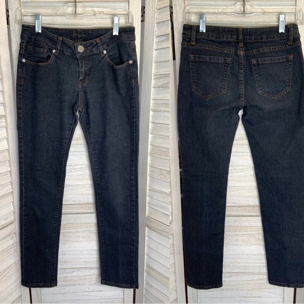 Mechanics Jeans by Zenana Dark Wash Denim Mid Rise Straight Leg Jeans 3